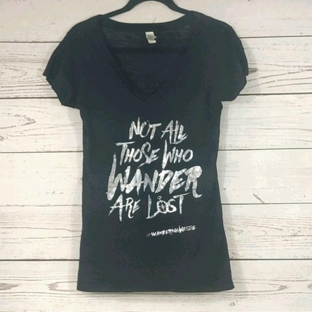 WOMEN'S #WanderingWestie T shirt